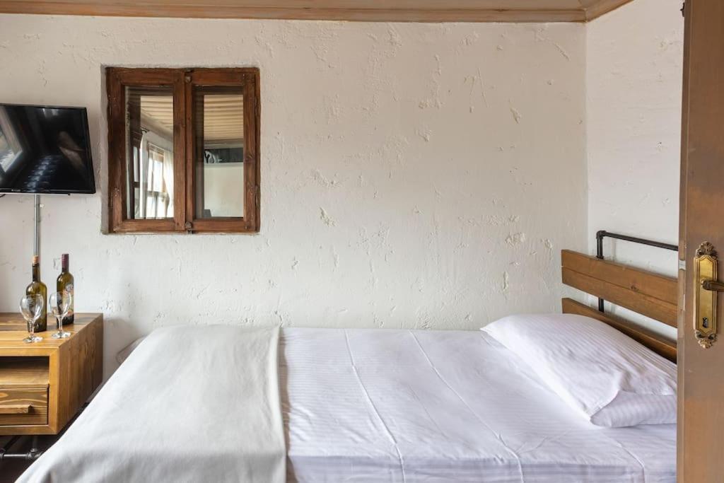Historic Unique Town House Golden Horn Istanbul Apartment Екстериор снимка