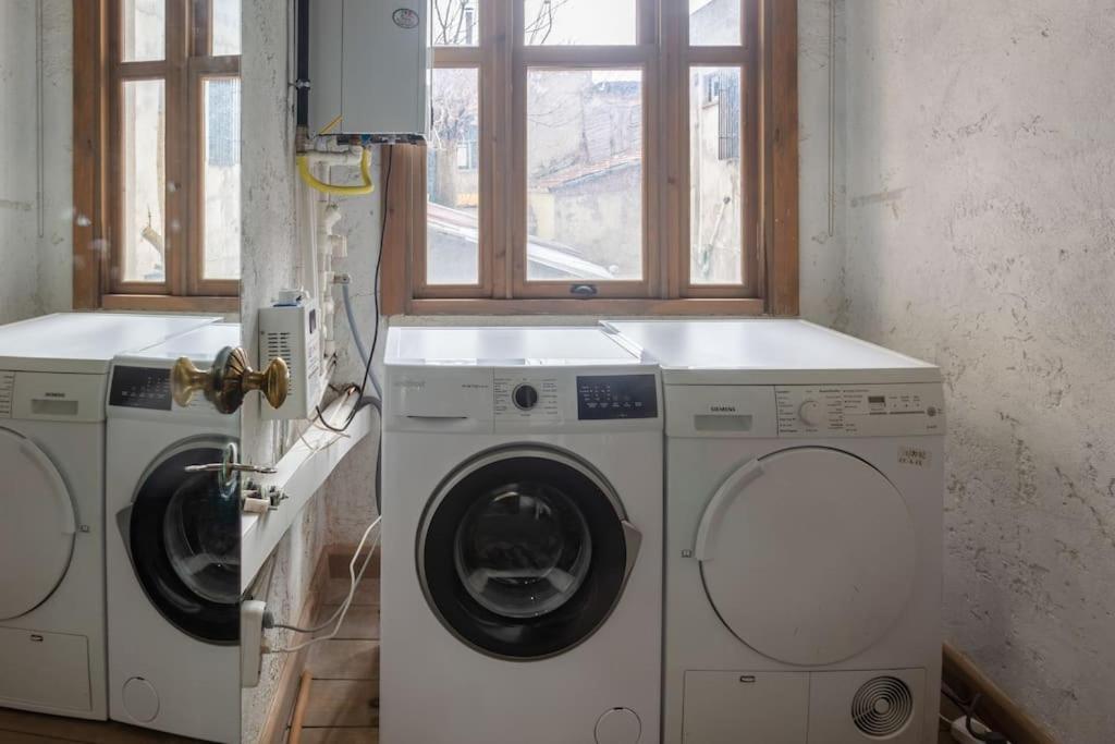 Historic Unique Town House Golden Horn Istanbul Apartment Екстериор снимка